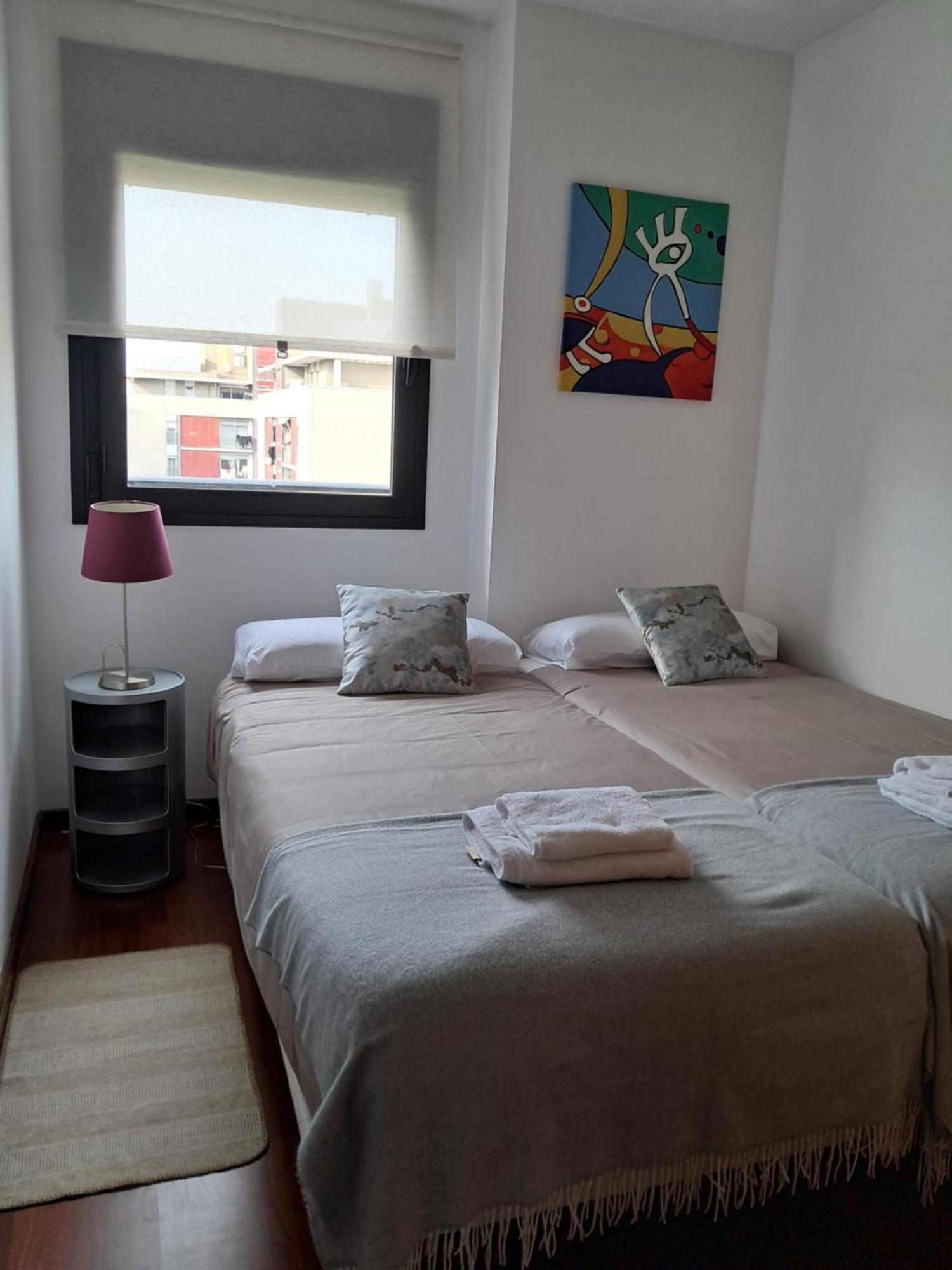 Modern Apartment, With Parking, Close To The Beach!! Sant Adria de Besos Exterior foto